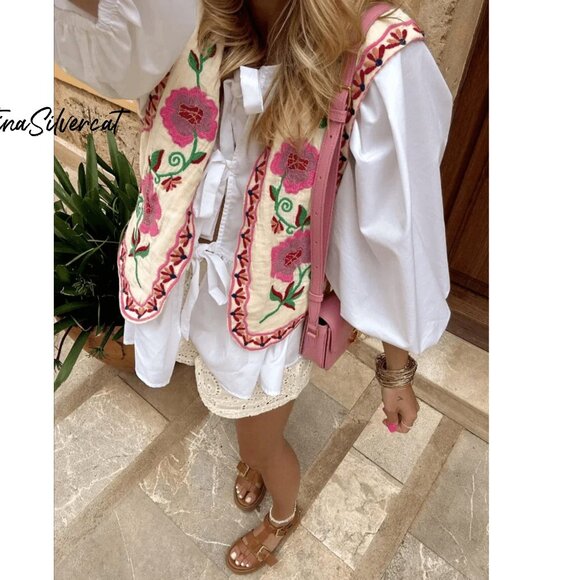 BLOGGER'S FAVE! Zara Embroidered Vest NWT - Picture 6 of 17